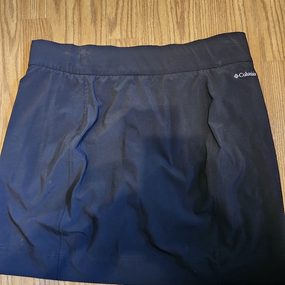 Columbia‎ Women's Classic Black Skort - Picture 2 of 6